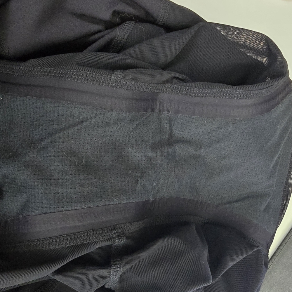 Knix Women’s Black Leakproof Stash & Go Bike Workout Gym Shorts - Picture 6 of 6